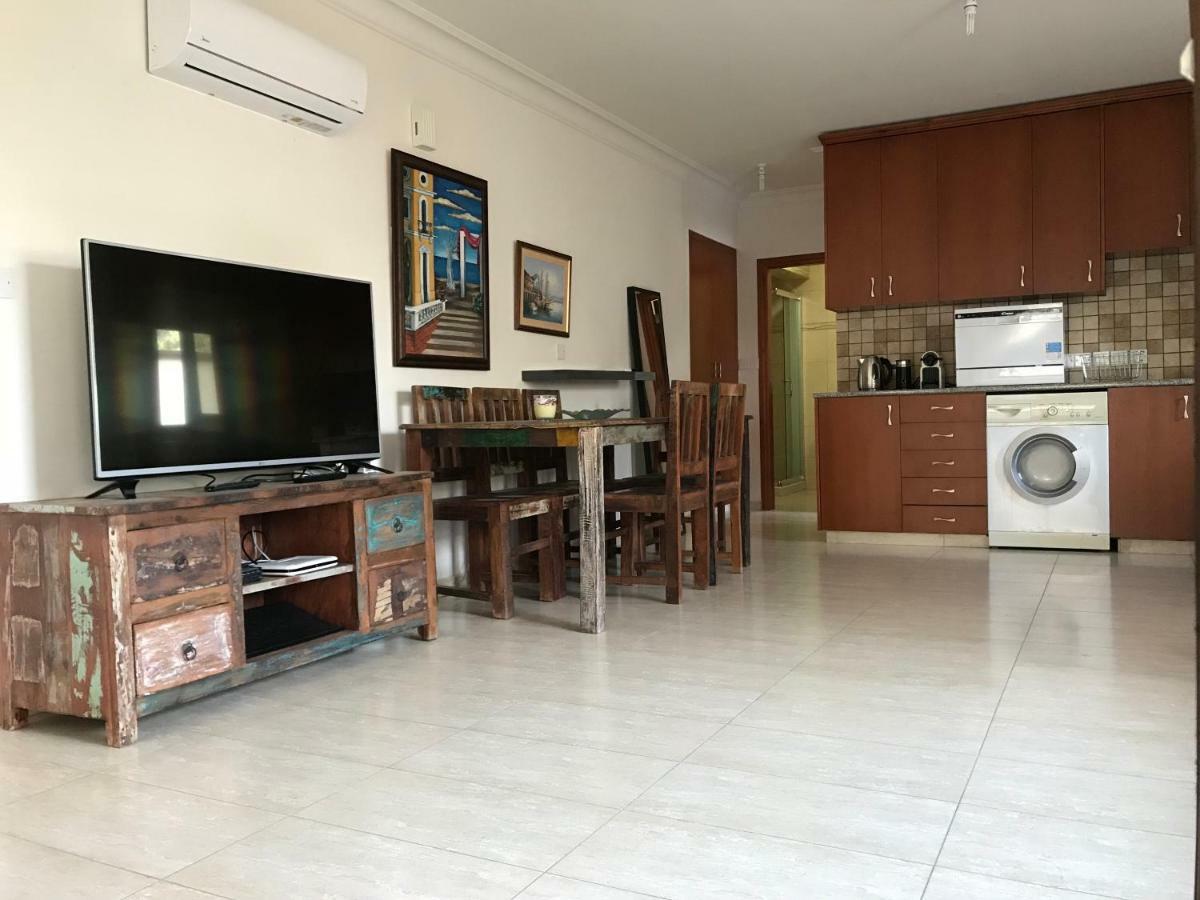 Mystra Place Nicosie Extérieur photo
